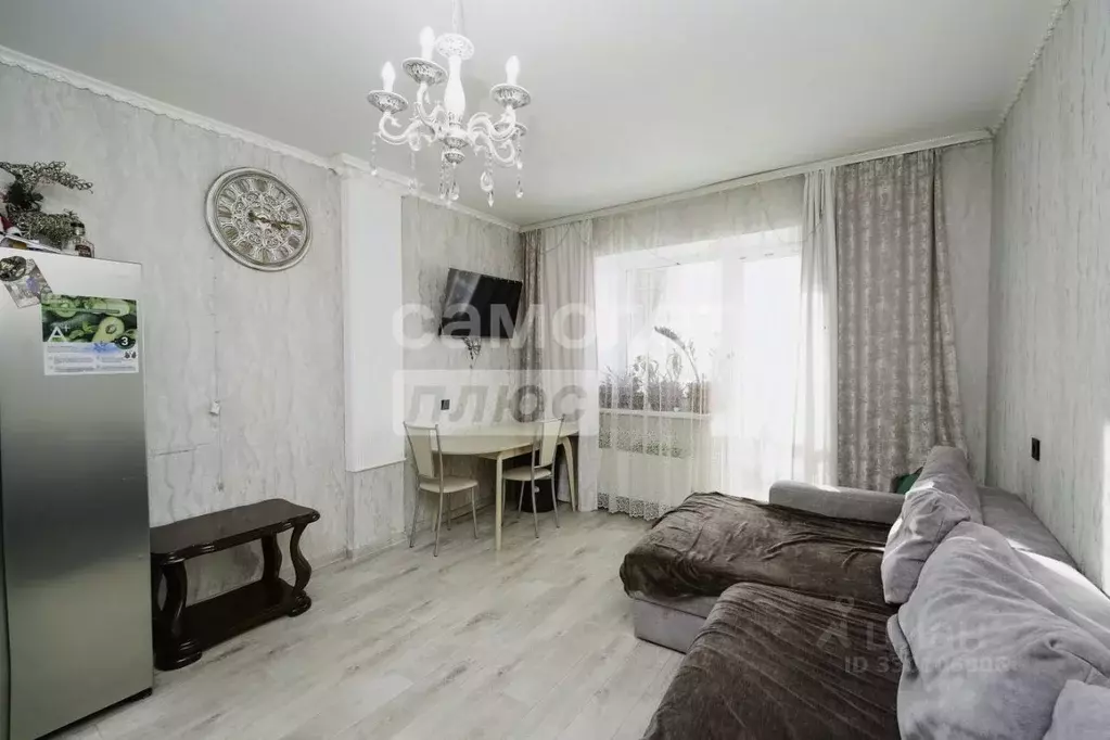1-к кв. Омская область, Омск ул. 3-я Енисейская, 32/2 (39.7 м) - Фото 2