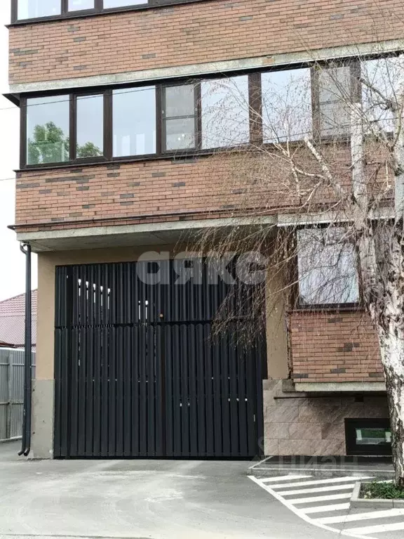 2-к кв. Адыгея, Майкоп ул. Зюзина (48.9 м) - Фото 1