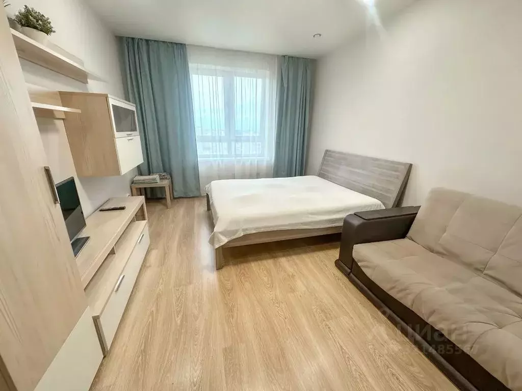 1-к кв. Свердловская область, Екатеринбург ул. Московская, 198 (45.0 ... - Фото 1