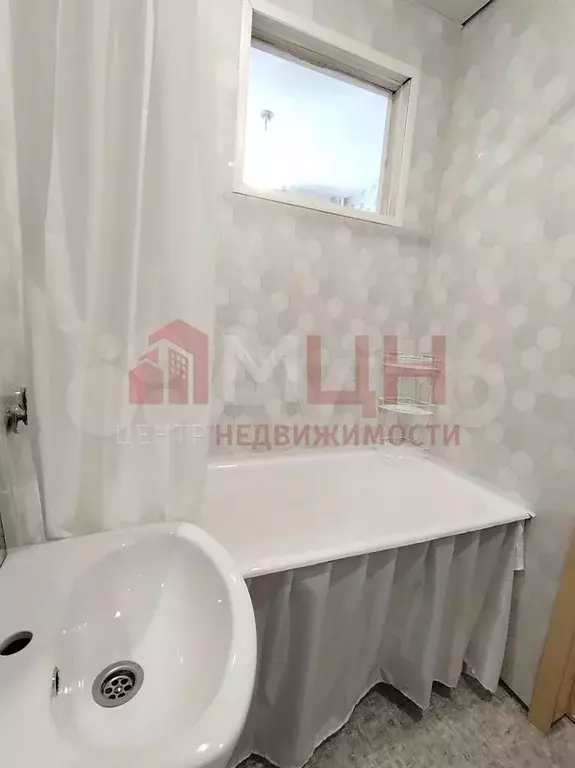 1-к. квартира, 31 м, 2/5 эт. - Фото 1