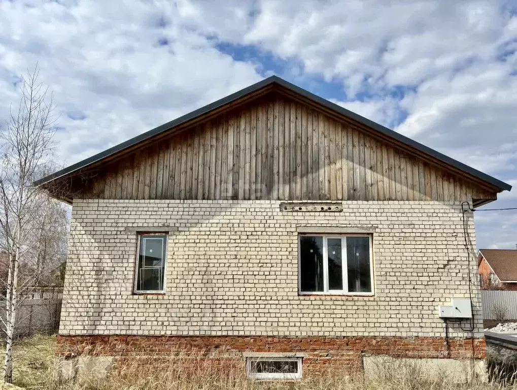 Дом в Тамбовская область, Тамбов Ровная ул., 3 (167 м) - Фото 1