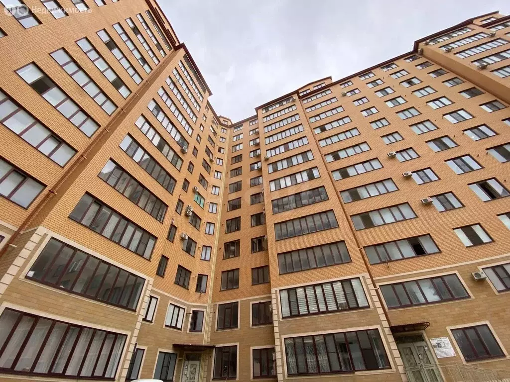 2-комнатная квартира: Махачкала, проспект Насрутдинова, 274Е (75 м) - Фото 2