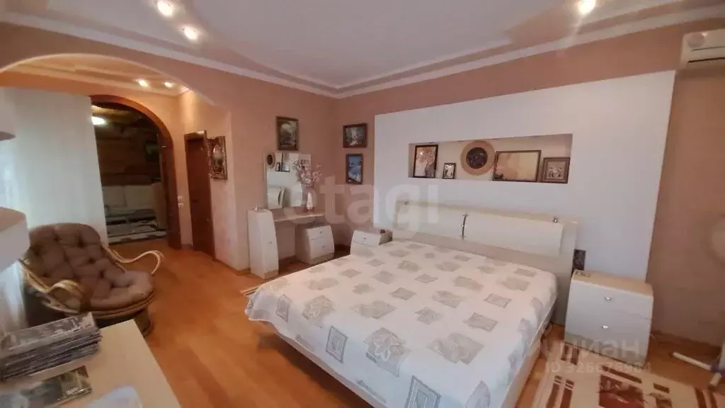 Дом в Воронежская область, Россошь проезд 1-й Чкалова, 10 (409 м) - Фото 1