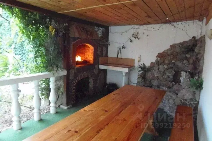 Дом в Крым, Судак ул. Пушкина, 17 (200 м) - Фото 2