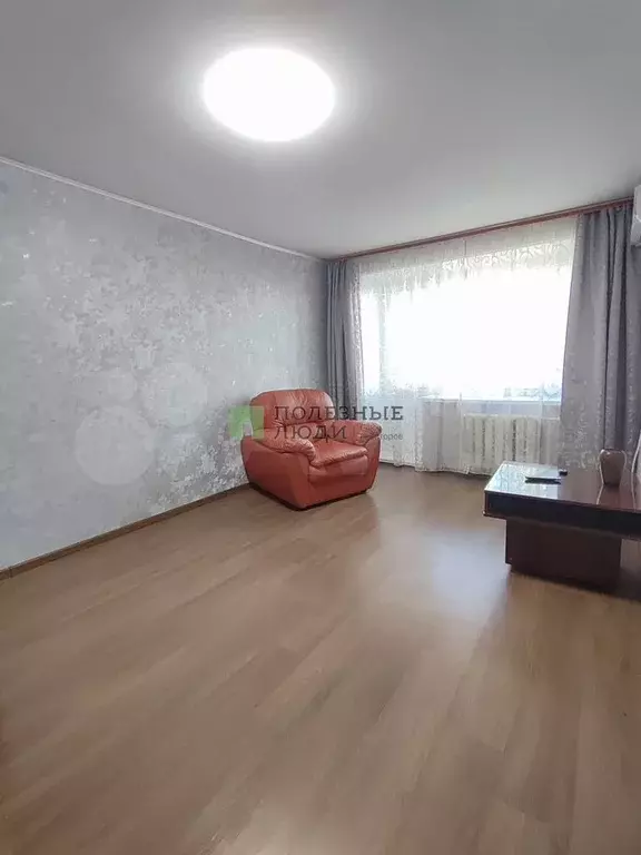 1-к. квартира, 33 м, 7/9 эт. - Фото 0