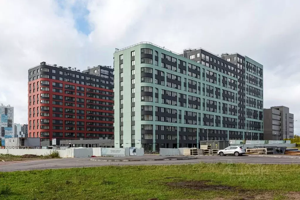 2-к кв. Санкт-Петербург ул. Плесецкая, 28к1 (80.2 м) - Фото 0