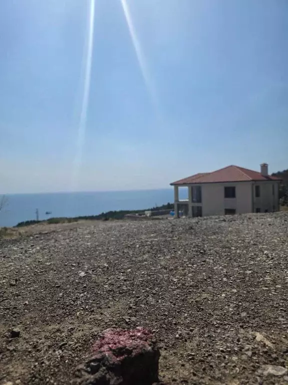 Участок в Крым, Ялта муниципальный округ, с. Оползневое ул. ... - Фото 1