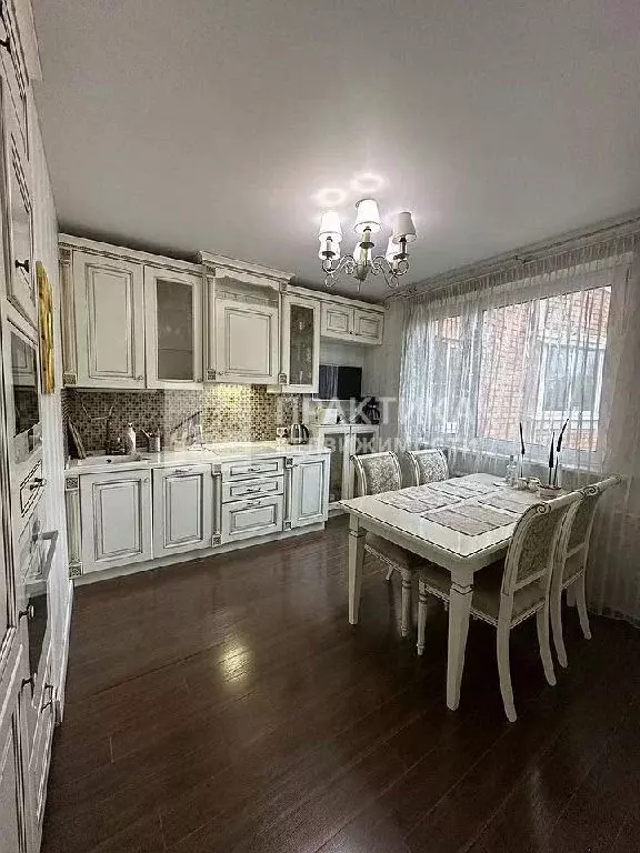 Продается 3-комнатная квартира - Фото 1