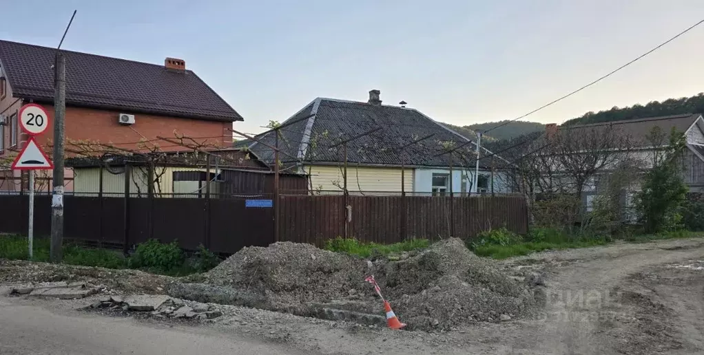 Дом в Краснодарский край, Геленджик муниципальное образование, с. ... - Фото 1