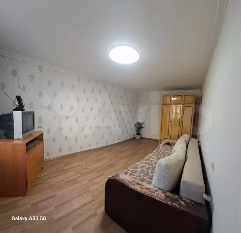 1-к. квартира, 38 м, 5/10 эт. - Фото 1