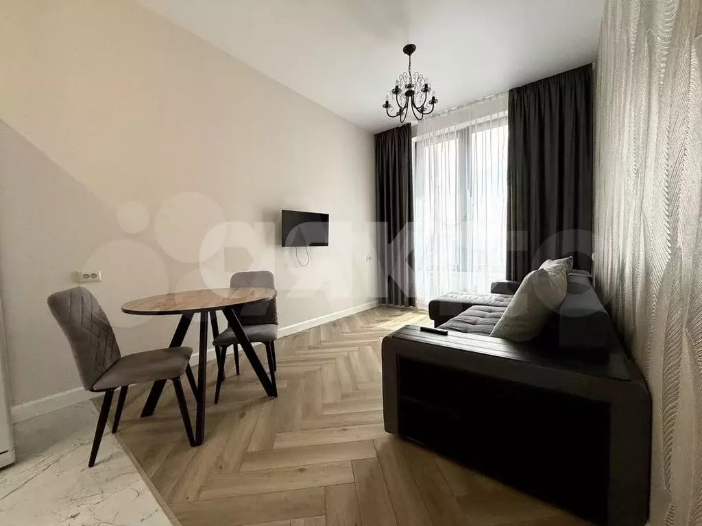 1-к. квартира, 39 м, 7/7 эт. - Фото 1
