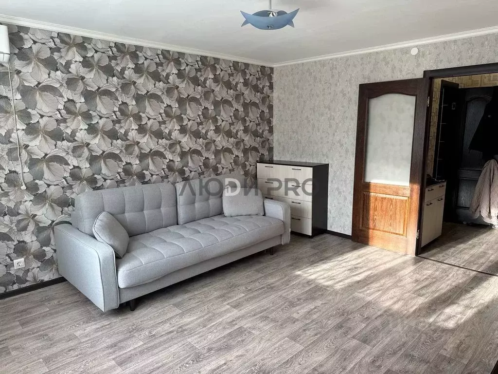 1-к кв. Саратовская область, Энгельс просп. Строителей, 18а (37.2 м) - Фото 1