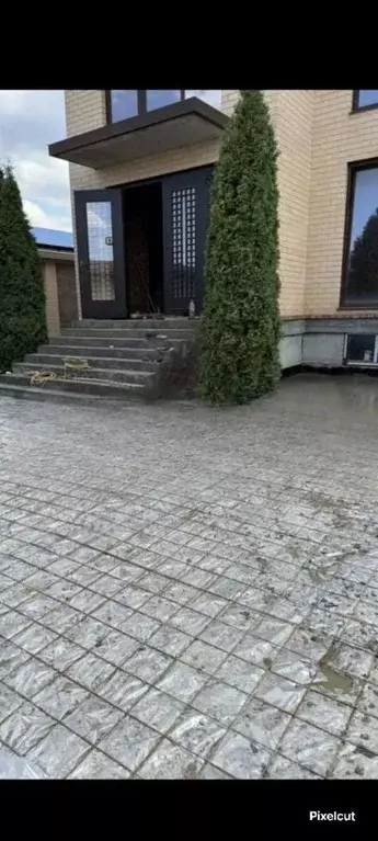 Дом в Северная Осетия, Владикавказ ул. Радужная (210 м) - Фото 1