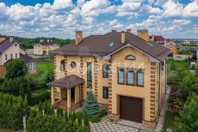 Дом 450 м на участке 15 сот. - Фото 0