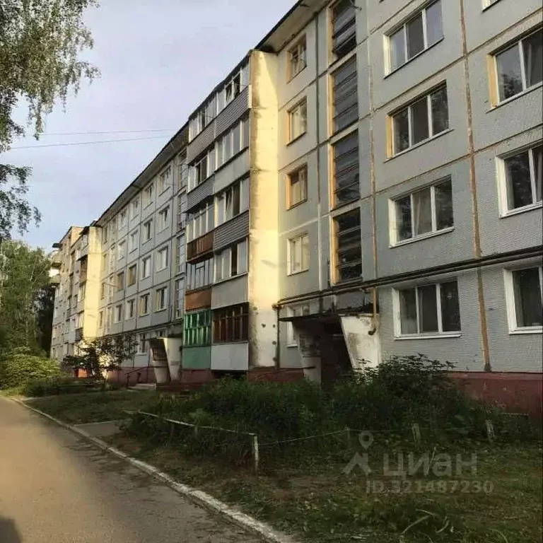 3-к кв. Брянская область, Брянск проезд Федюнинского, 4 (63.4 м) - Фото 0
