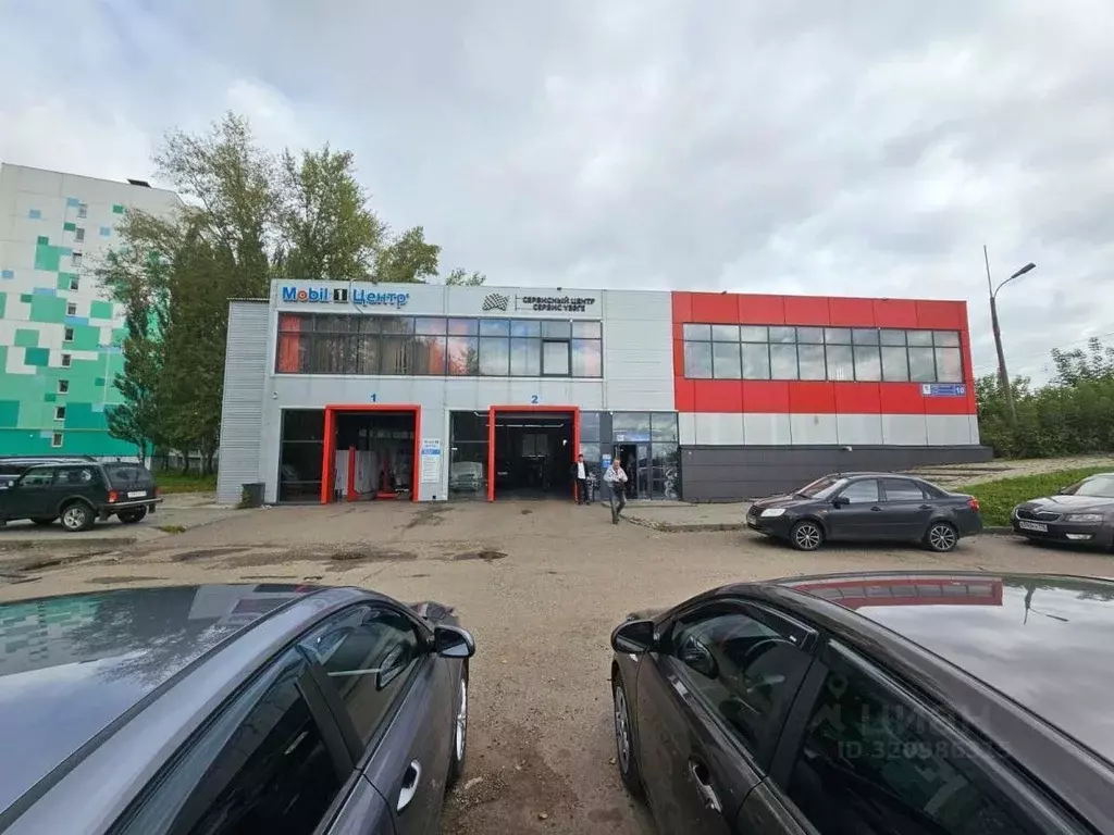 Помещение свободного назначения в Татарстан, Набережные Челны ул. ... - Фото 1