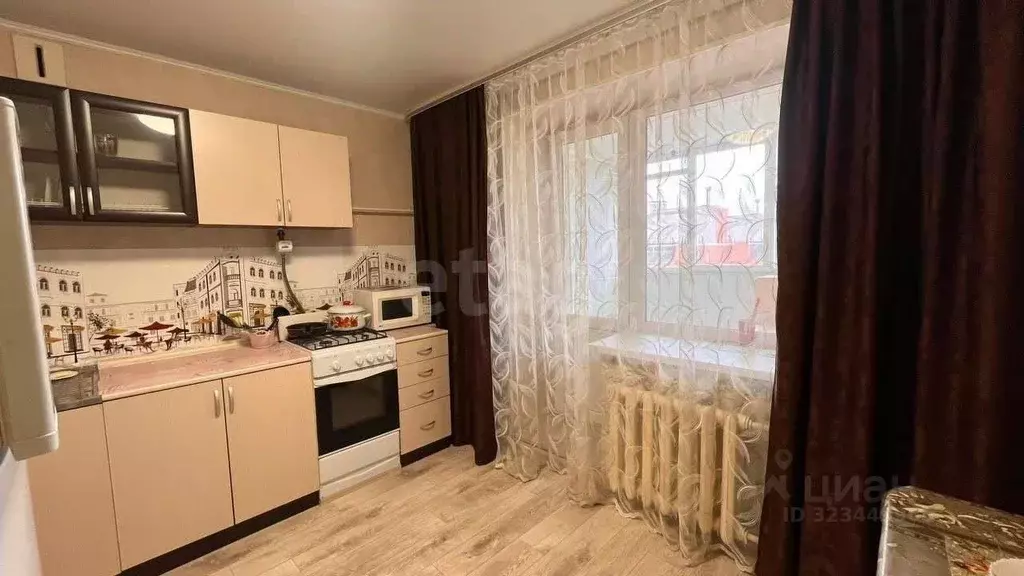 1-к кв. Башкортостан, Стерлитамак ул. Строителей, 8 (36.0 м) - Фото 1