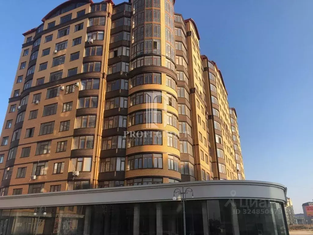 1-к кв. Дагестан, Каспийск ул. Магомедали Магомеджановa (54.0 м) - Фото 1