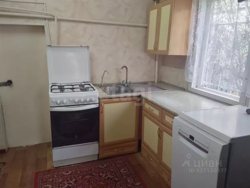 Дом в Астраханская область, Астрахань Ленинская ул., 9 (58 м) - Фото 1