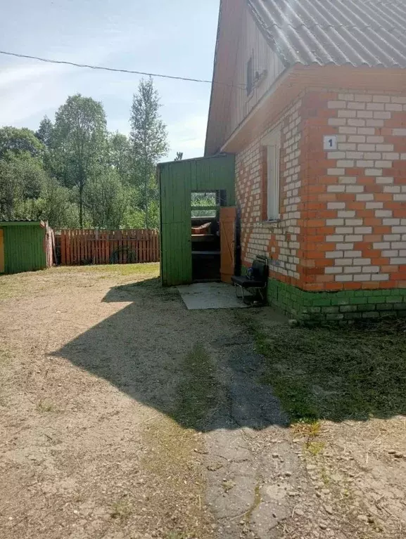 Дом в Псковская область, Островская волость, д. Карпово, Молодежный ... - Фото 1