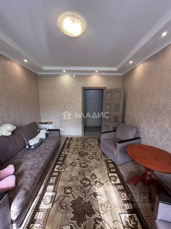 2-к кв. Бурятия, Улан-Удэ 105-й мкр, 36 (53.5 м) - Фото 1