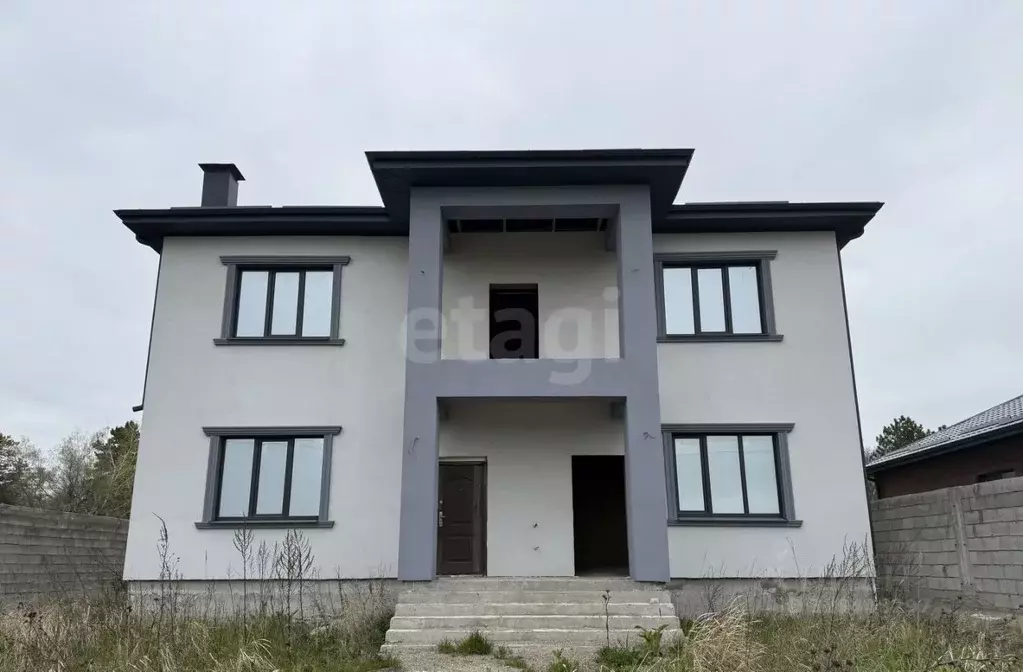 Дом в Ставропольский край, Ессентуки Восточный мкр,  (340 м) - Фото 1