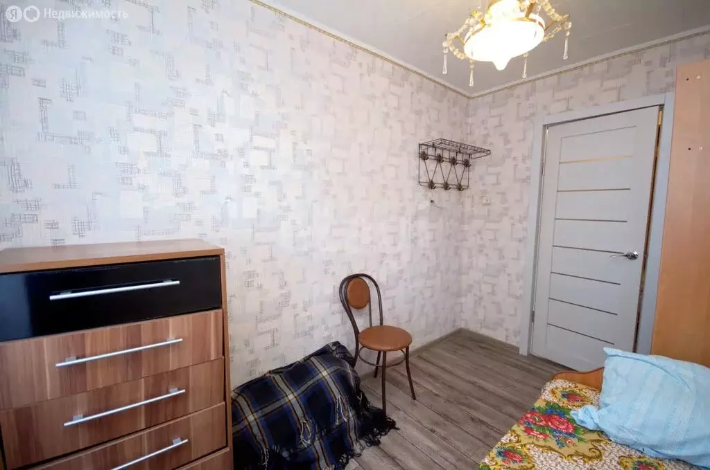 2-комнатная квартира: Ялуторовск, улица Свердлова, 32 (36 м) - Фото 1