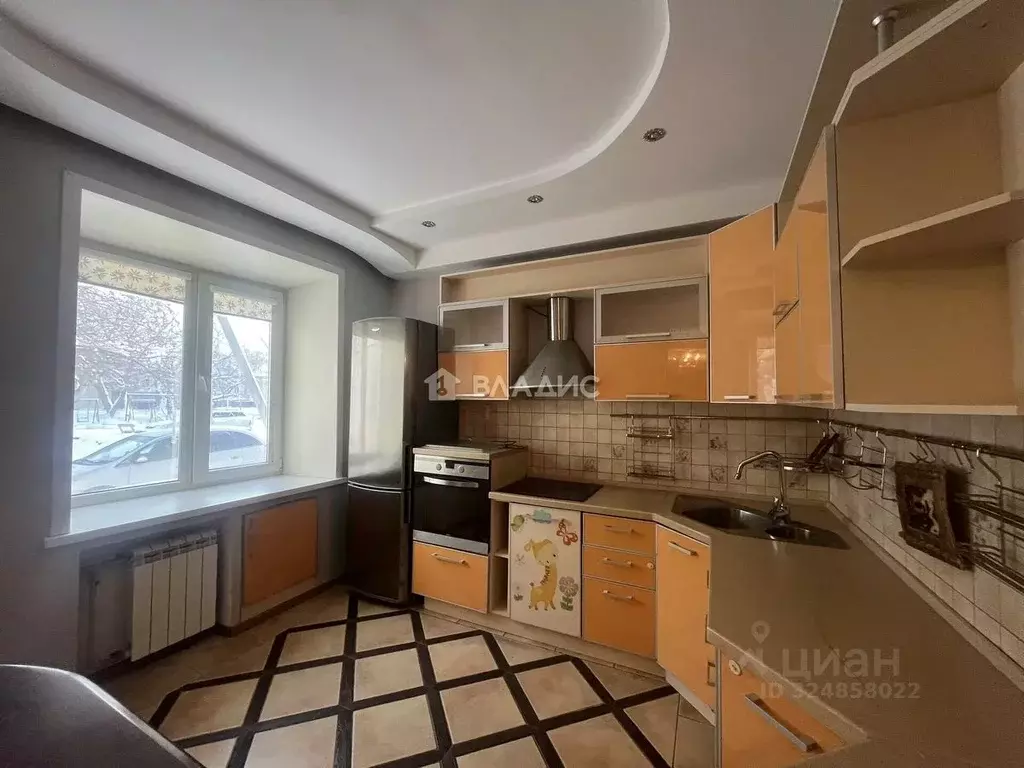 3-к кв. Алтайский край, Бийск Социалистическая ул., 100 (80.0 м) - Фото 1