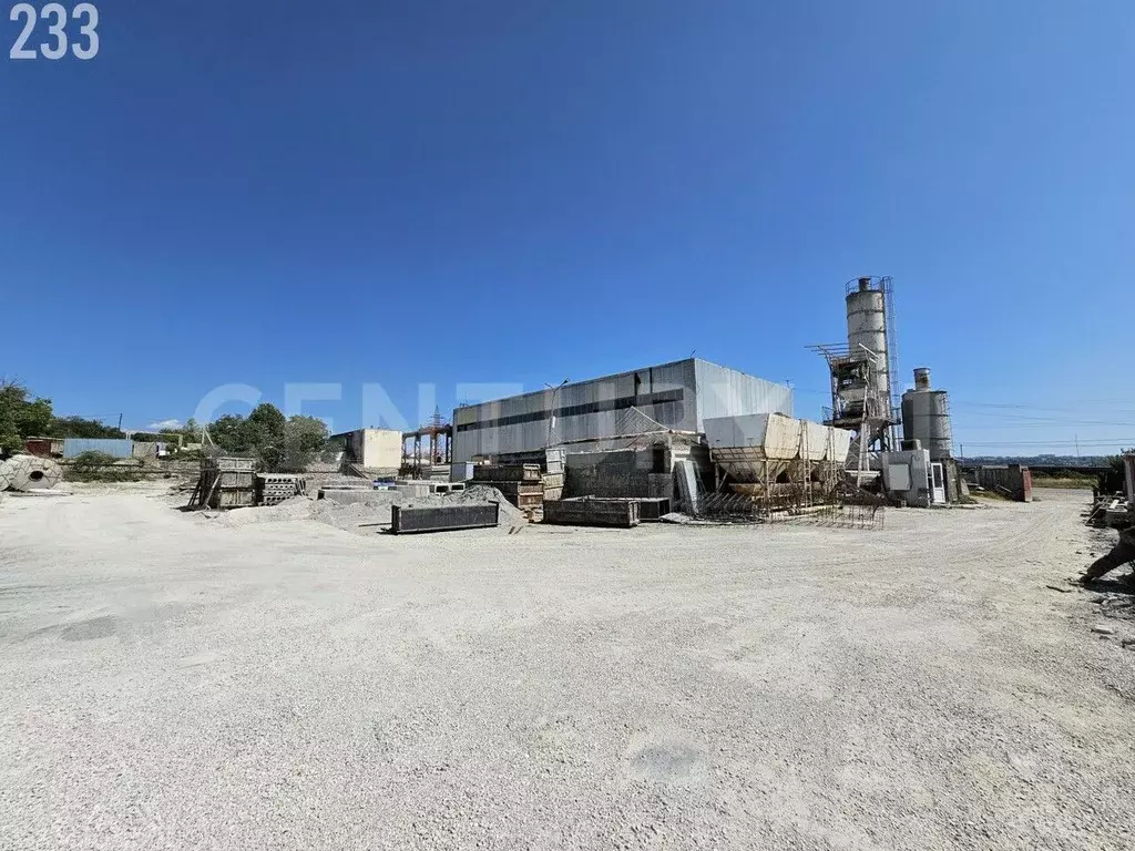 Производственное помещение в Севастополь ул. Богданова, 71 (1302 м) - Фото 2