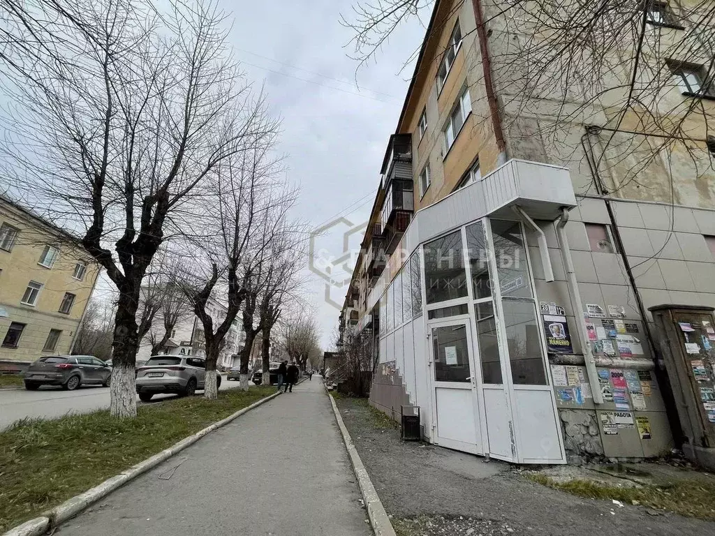 Торговая площадь в Свердловская область, Полевской ул. Свердлова, 10 ... - Фото 1