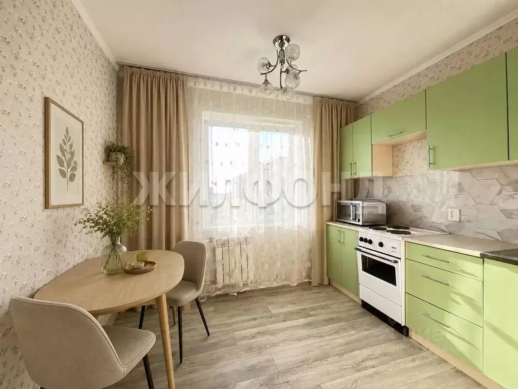 2-к кв. Алтайский край, Барнаул ул. Гущина, 167 (50.0 м) - Фото 2