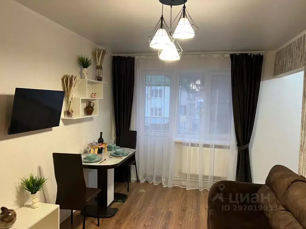 2-к кв. Кабардино-Балкария, Тырныауз Эльбрусский район, Эльбрусский ... - Фото 2