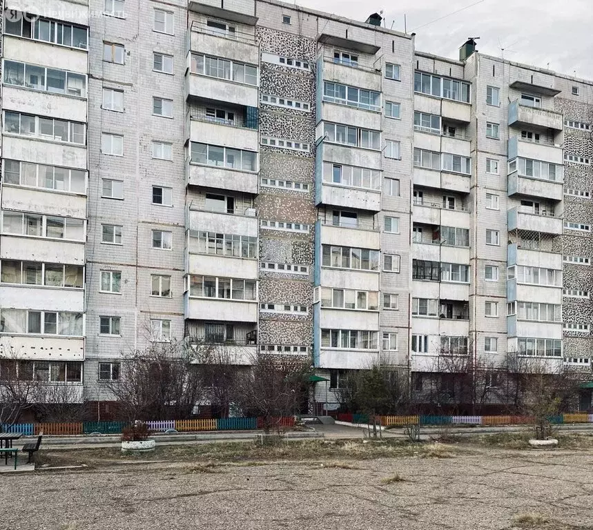 3-комнатная квартира: 9-й микрорайон, 1 (67.3 м) - Фото 2