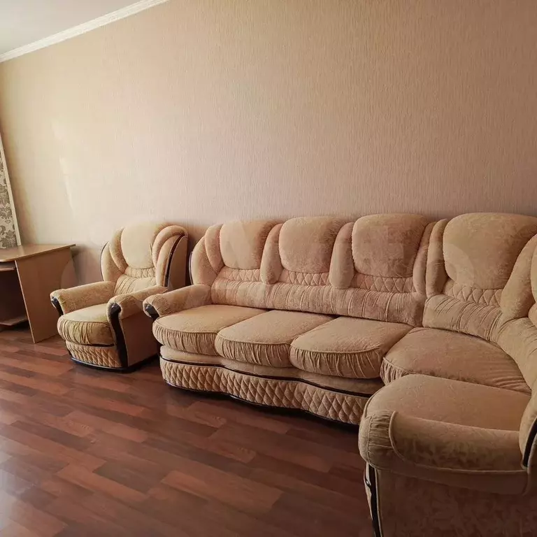 2-к. квартира, 70 м, 8/10 эт. - Фото 1