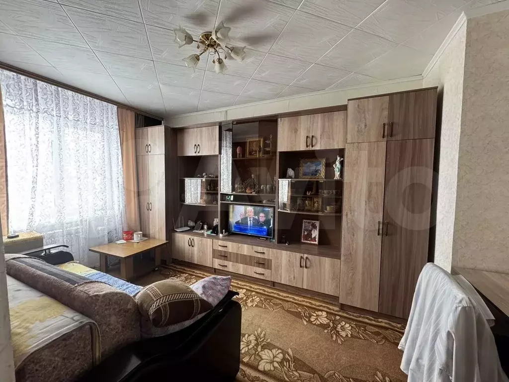 Комната 12,4 м в 4-к., 8/9 эт. - Фото 1