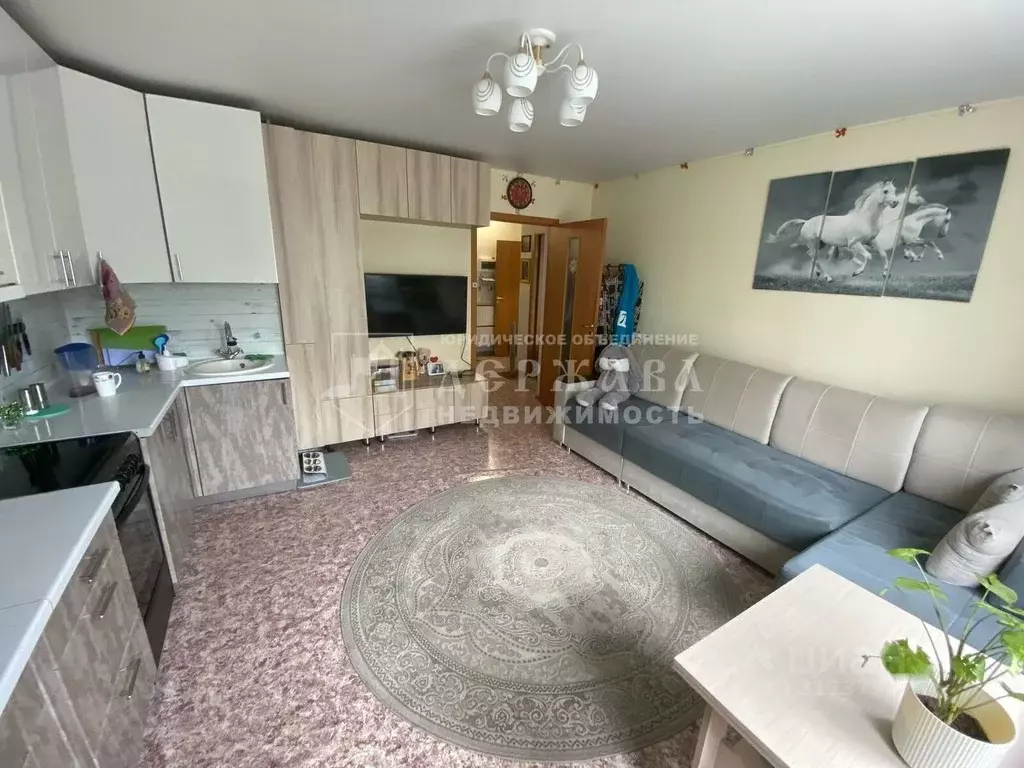 2-к кв. Кемеровская область, Кемерово ул. Нахимова, 262Б (41.7 м) - Фото 1
