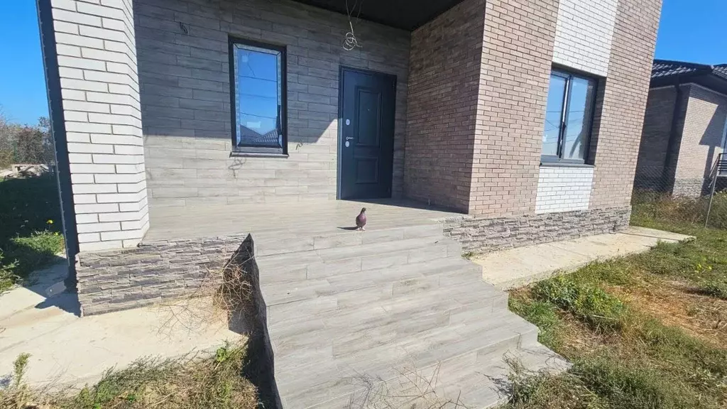 Дом в Краснодарский край, Темрюкский район, Голубицкое с/пос, ... - Фото 2