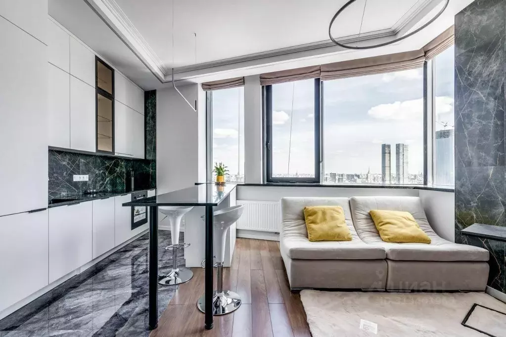 Квартира, 3 комнаты, 60 м - Фото 0