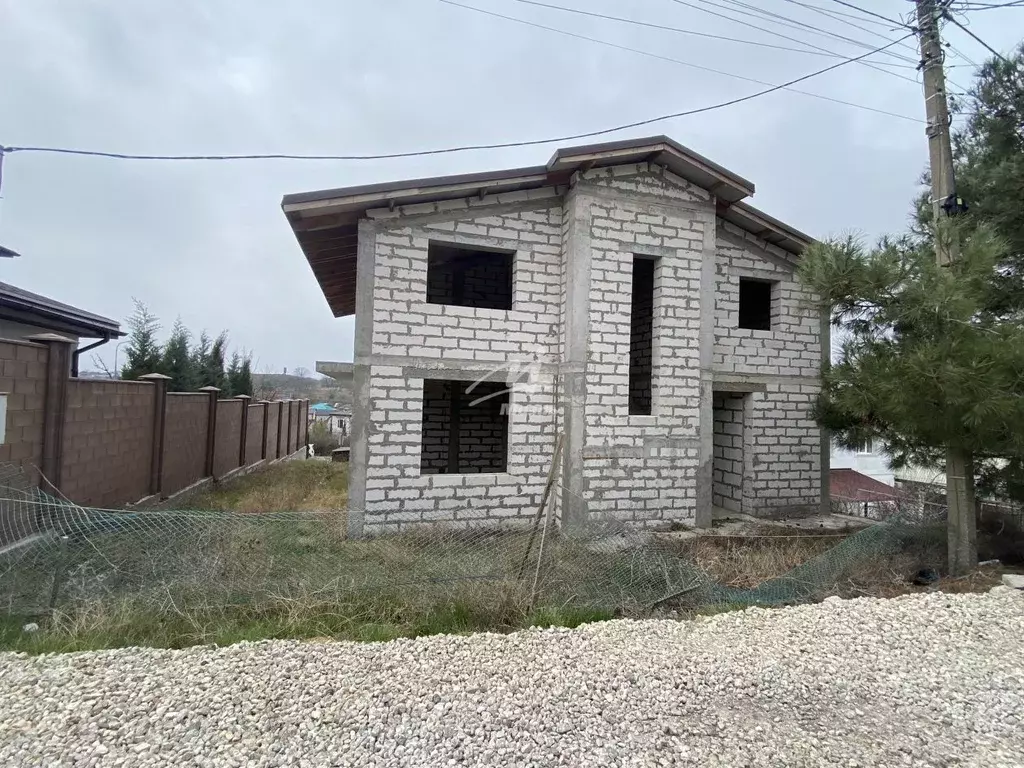 Дом в Севастополь ш. Монастырское, 70/7 (235 м) - Фото 1