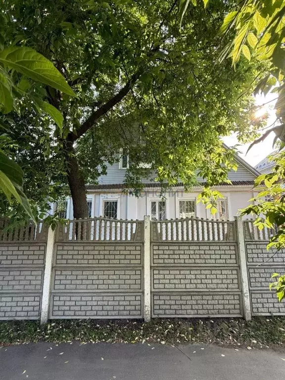 Дом в Нижегородская область, Нижний Новгород ул. Кима, 8 (184 м) - Фото 1