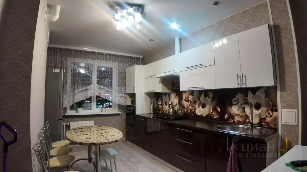 3-к кв. Татарстан, Зеленодольский район, Осиновское с/пос, с. Осиново ... - Фото 1