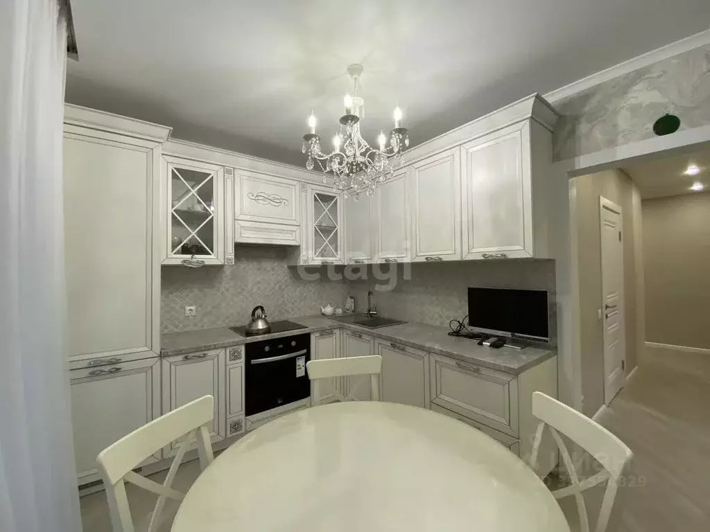 2-к кв. Татарстан, Казань ул. Сабира Ахтямова, 1к2 (53.0 м) - Фото 2