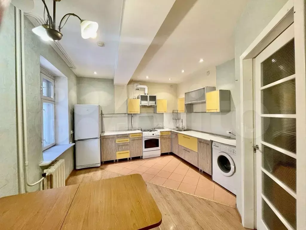 1-к. квартира, 50 м, 2/6 эт. - Фото 0