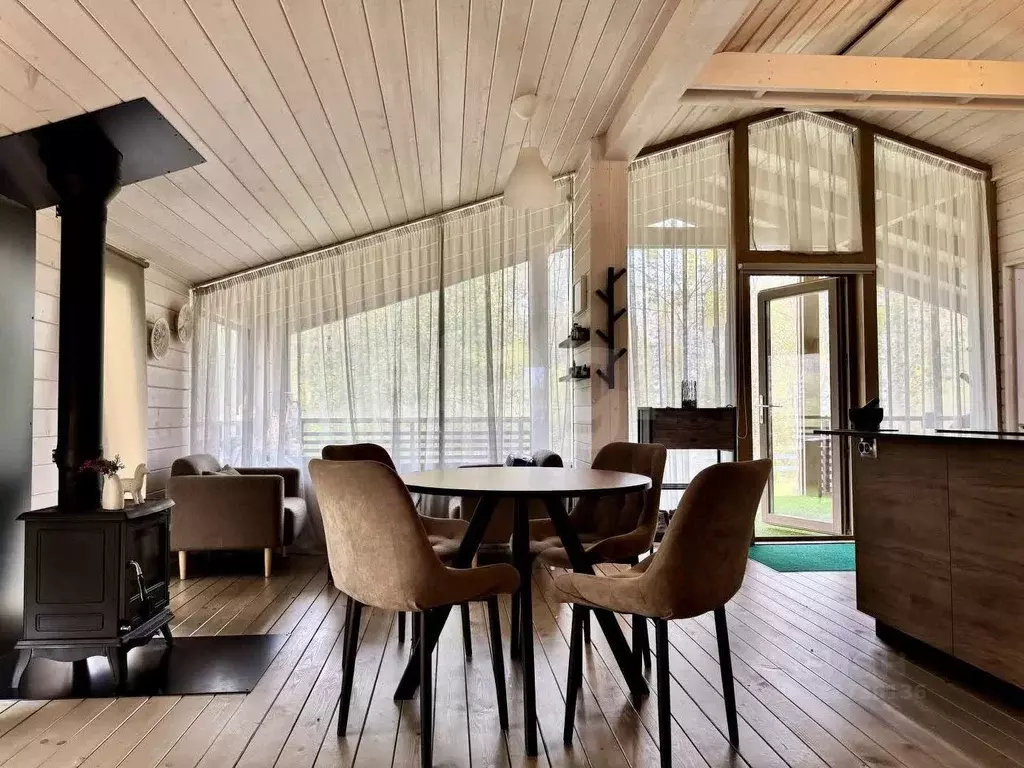 Дом в Смоленская область, Гагаринский муниципальный округ, Вазуза ... - Фото 1