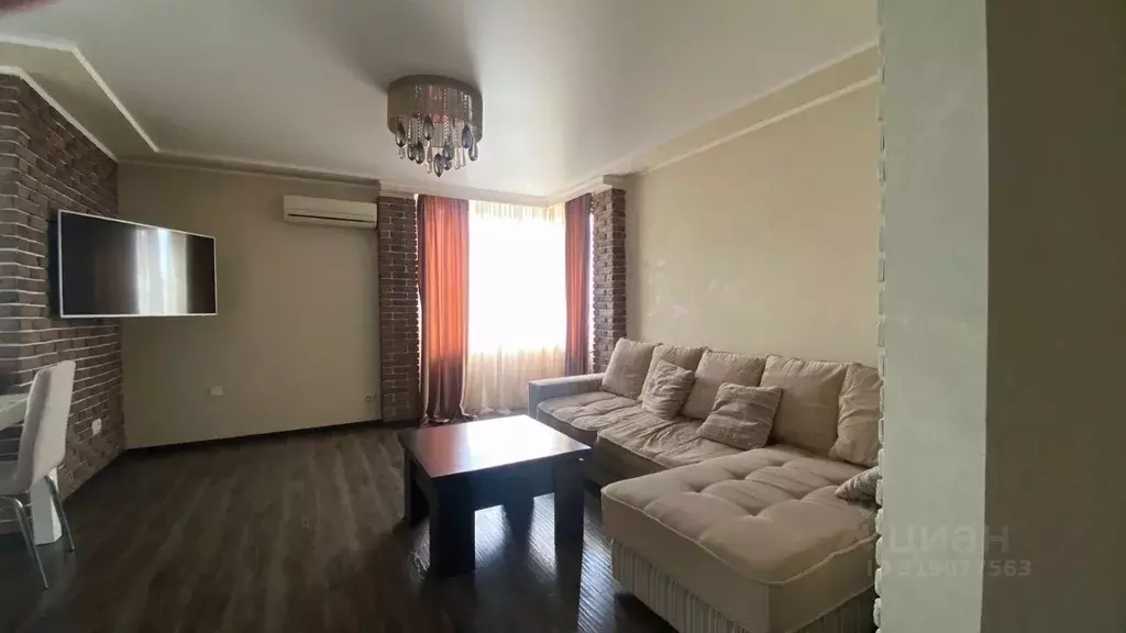 2-к кв. Кабардино-Балкария, Нальчик просп. Кулиева, 4 (68.0 м) - Фото 1