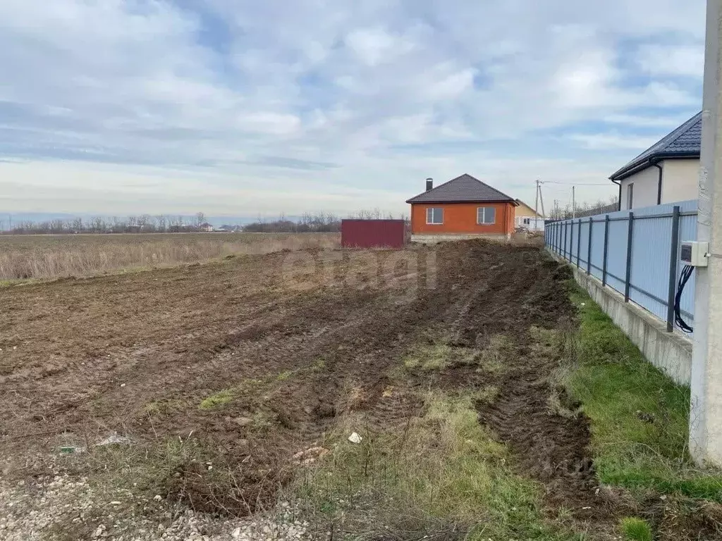 Участок в Краснодарский край, Анапа муниципальный округ, с. Бужор  ... - Фото 1