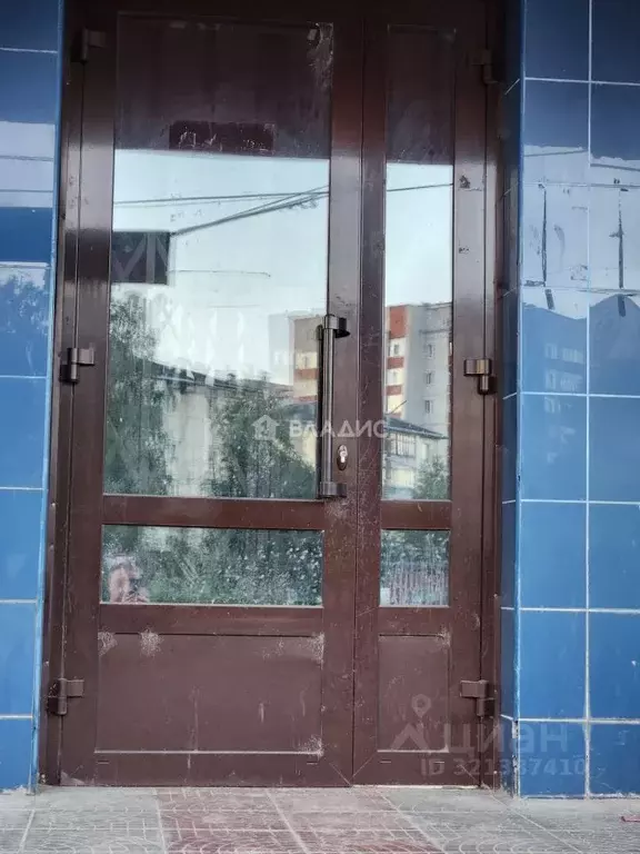 Торговая площадь в Коми, Сыктывкар ул. Морозова, 104 (158 м) - Фото 1
