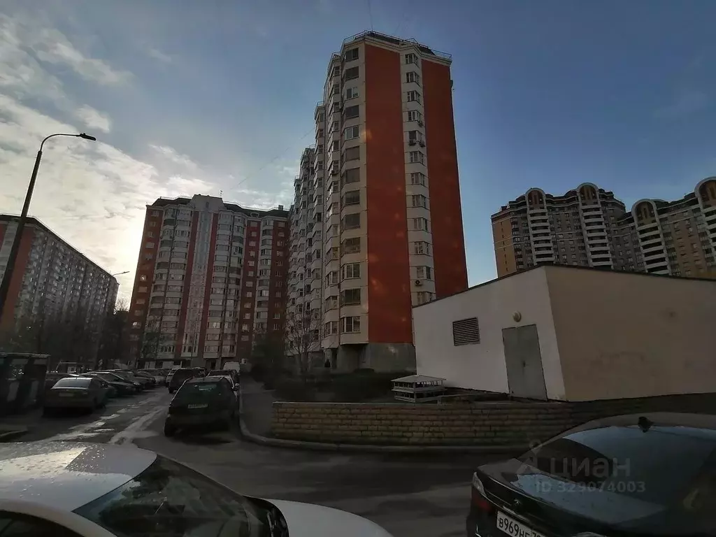 Гараж в Москва пер. Ковров, 4к1 (15 м) - Фото 2