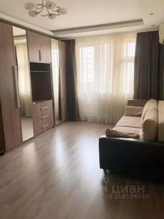 1-к кв. Москва Рождественская ул., 34 (37.9 м) - Фото 0