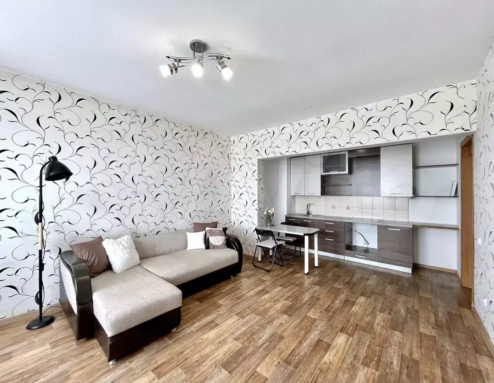 2-к. квартира, 57 м, 7/16 эт. - Фото 0